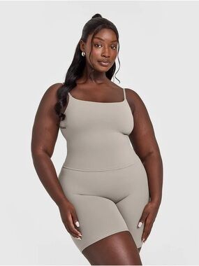 Oner active warm sand soft motion shorts set